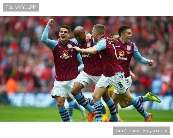 诺丁汉森林防守数据对比鲜明,欧联4次零封对比英超保级压力下失球