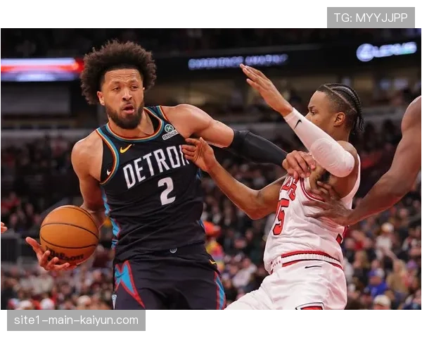 活塞坎宁安杜伦挡拆核心 防守压迫转化为进攻洪流驱动体系